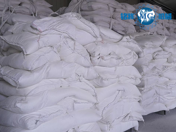 1袋膩?zhàn)臃劾麧櫠嗌?？膩?zhàn)臃凵沙杀? /> 
</p>
　　1袋膩?zhàn)臃劾麧櫠嗌?？膩?zhàn)臃凵沙杀揪褪且陨系膬?nèi)容了，如果你想要獲取更大的利潤，那么最好是從廠家到出售一條龍做起，可以減少中間商賺取差價(jià)，不過這樣需要很多的人力，可以根據(jù)實(shí)際的實(shí)際情況，尋找一個(gè)好的代理商也是一個(gè)不錯(cuò)的選擇。<br />
                </div>

                <div   id=